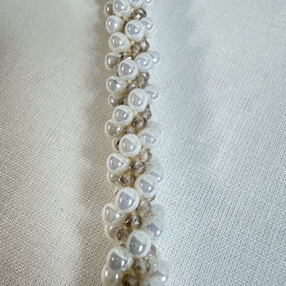 Vintage Beaded Pearl & Crystal Rope Bracelet w/ Butterfly Charm Toggle Clasp 7.5 - Picture 5 of 6